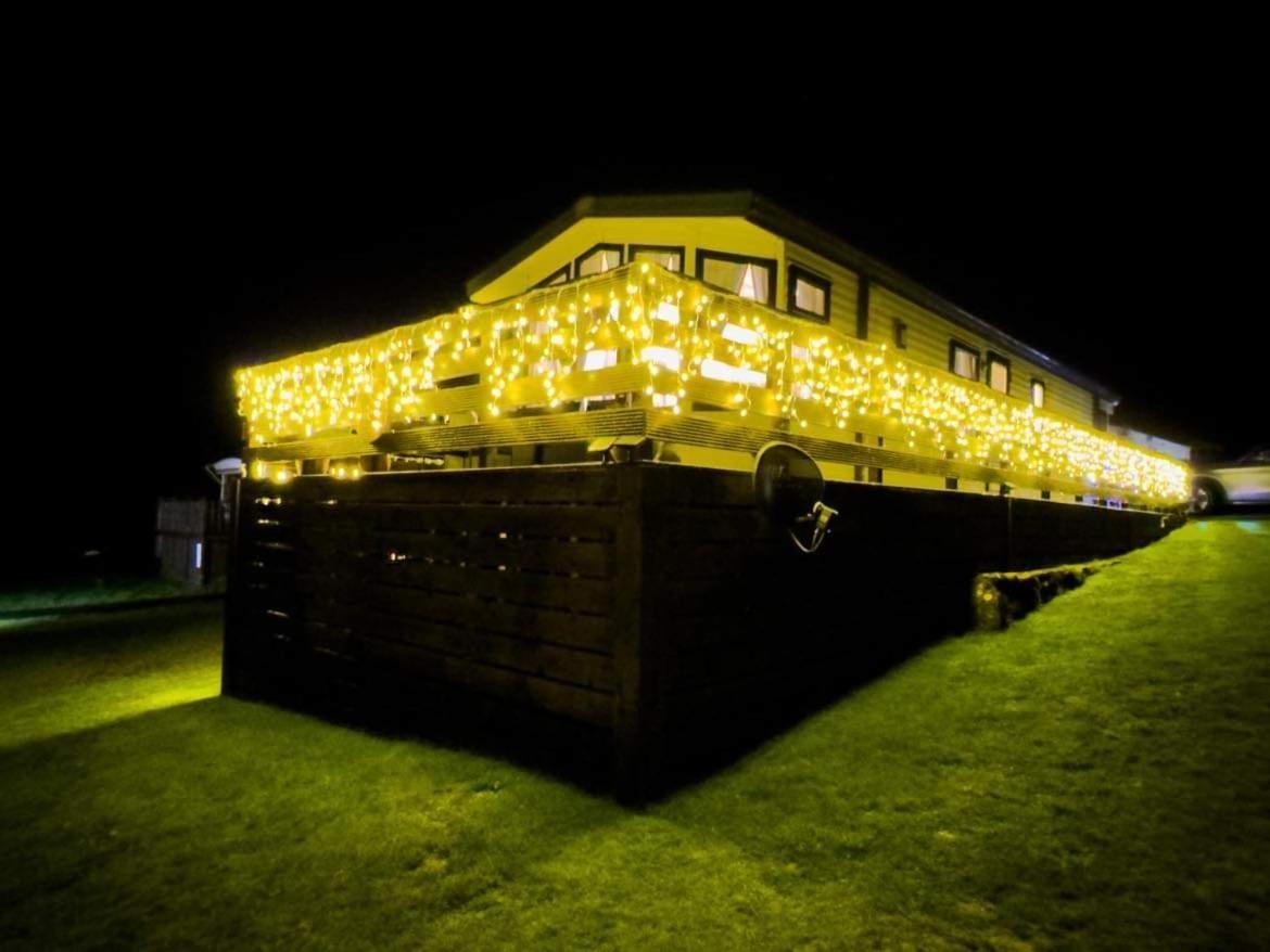 Caravan Rabbit House No 81 At Three Lochs Holiday Park Ньютон Стюарт Экстерьер фото